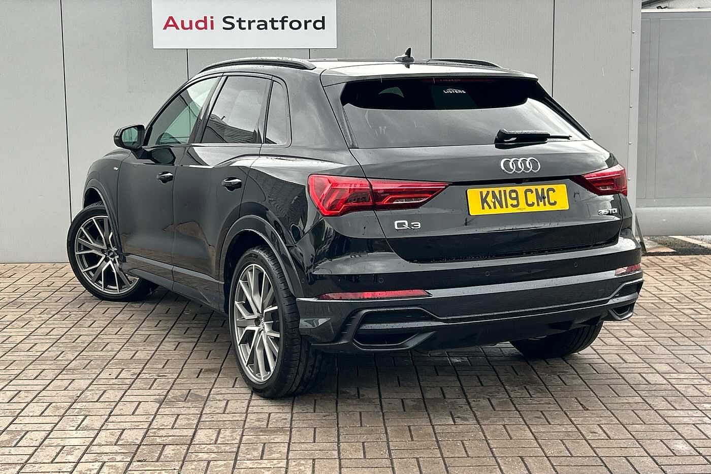 Used Audi Q3 2019 for sale - 75758216: Photo 3