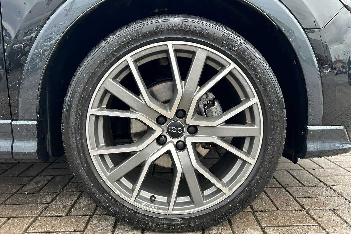 Used Audi Q3 2019 for sale - 75758216: Photo 5