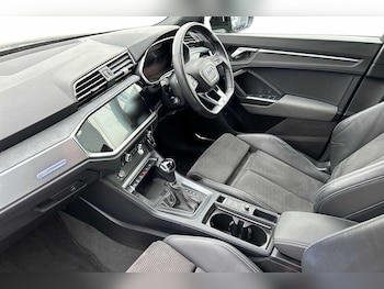 Used Audi Q3 2019 for sale - 76937255: Photo