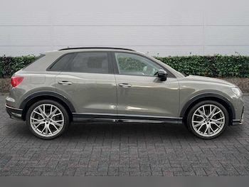 Used Audi Q3 2019 for sale - 76937255: Photo