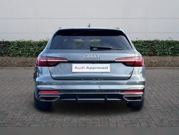 Used Audi A4 Avant 2020 for sale - 77627108: Photo