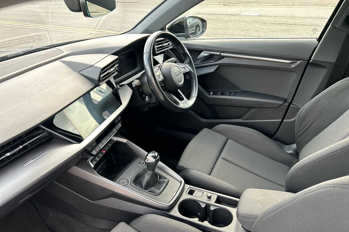 Used Audi A3 2023 for sale - 76372352: Photo 2