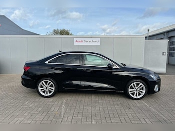 Used Audi A3 2023 for sale - 76372352: Photo