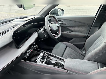 Used Audi Q3 2025 for sale - 76419832: Photo