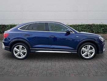 Used Audi Q3 2023 for sale - 79389578: Photo