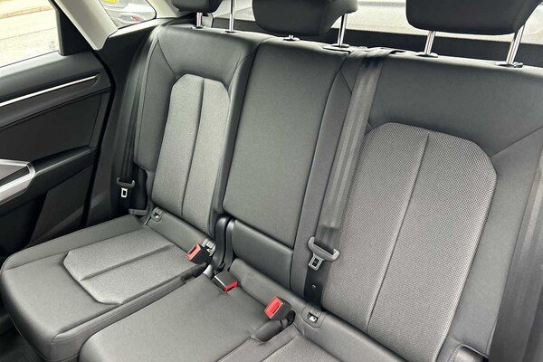 Used Audi Q3 2025 for sale - 76123879: Photo 8