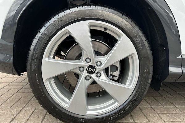 Used Audi Q5 2025 for sale - 75495026: Photo 5