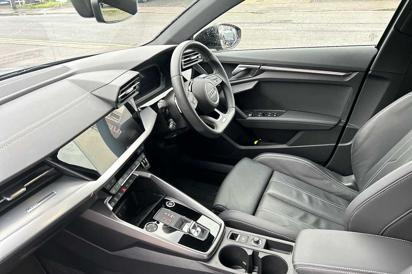 Used Audi A3 2024 for sale - 76309324: Photo 2