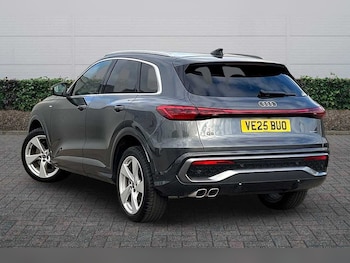 Used Audi Q5 2025 for sale - 76539573: Photo