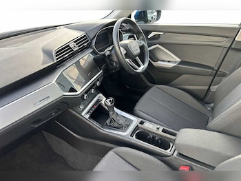 Used Audi Q3 2023 for sale - 76837784: Photo