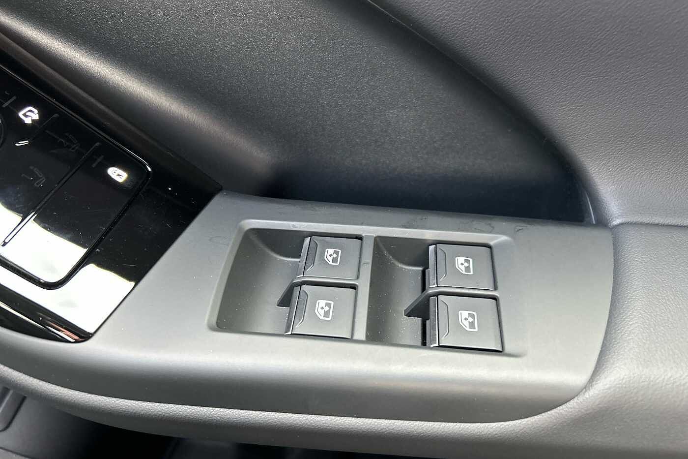 Used Audi Q6 e-tron 2025 for sale - 76458587: Photo 17