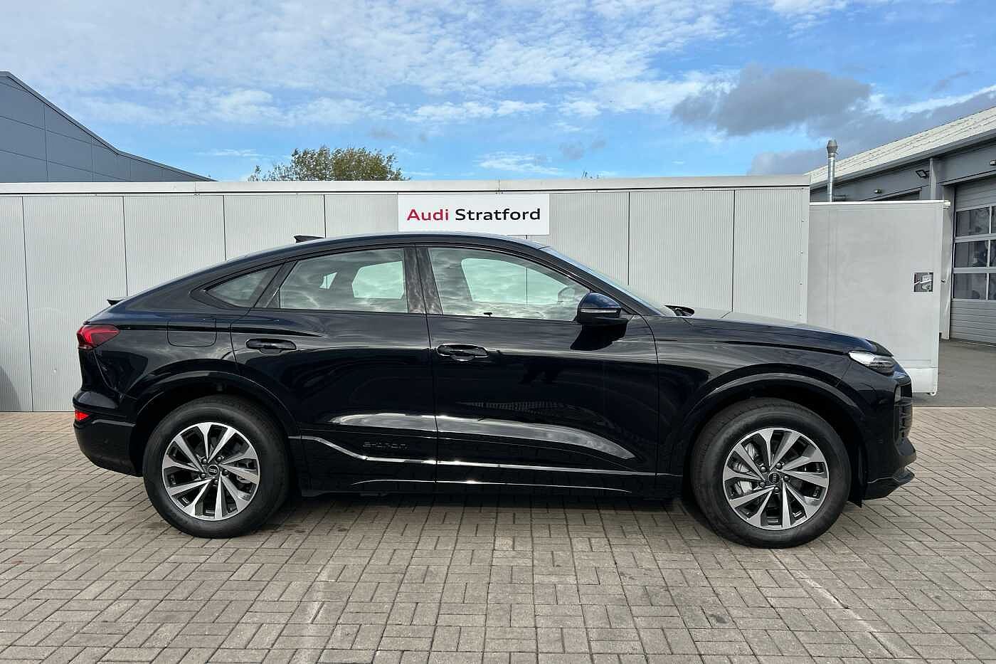 Used Audi Q6 e-tron 2025 for sale - 76458587: Photo 4