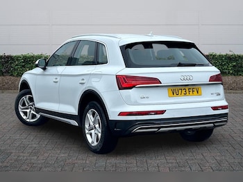 Used Audi Q5 2023 for sale - 77457393: Photo