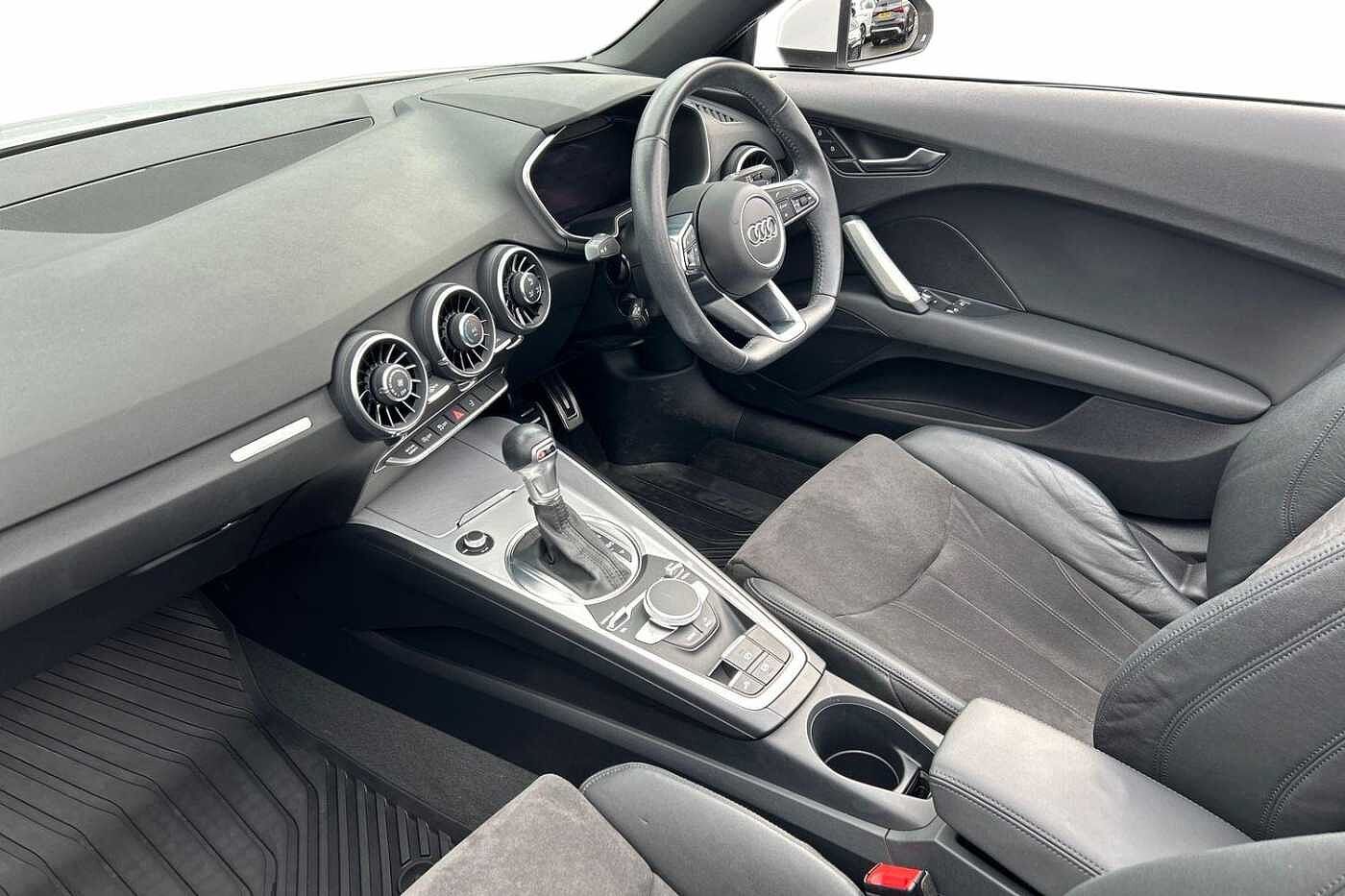 Used Audi TT 2021 for sale - 77627052: Photo 2