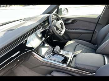 Used Audi Q7 2025 for sale - 75116021: Photo