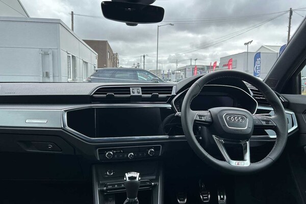 Used Audi Q3 2025 for sale - 75602281: Photo 9