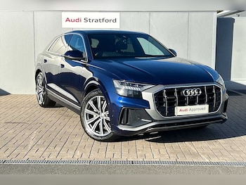 Audi - Q8