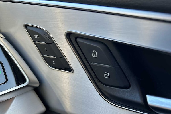 Used Audi Q8 2020 for sale - 76111732: Photo 21