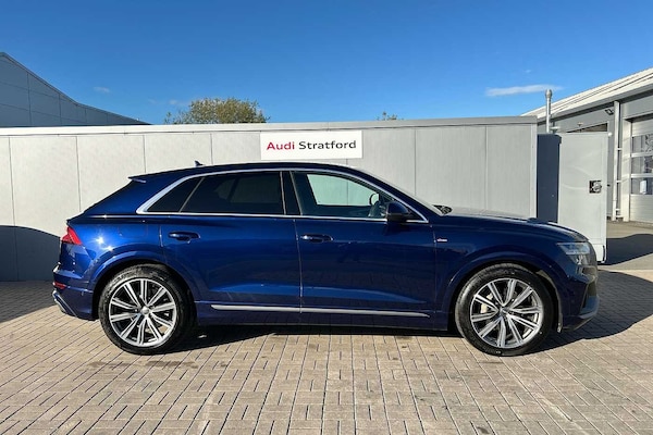 Used Audi Q8 2020 for sale - 76111732: Photo 4