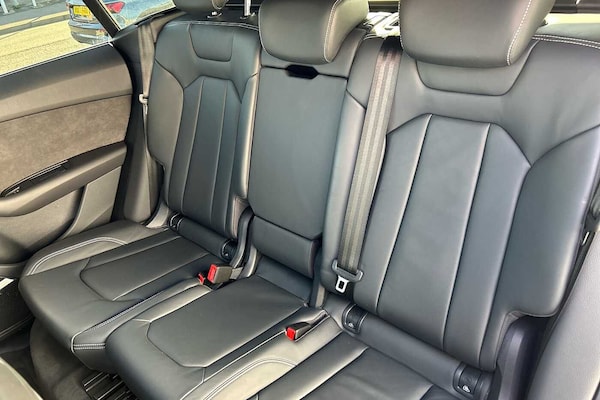 Used Audi Q8 2020 for sale - 76111732: Photo 8