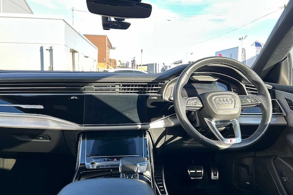 Used Audi Q8 2020 for sale - 76111732: Photo 9