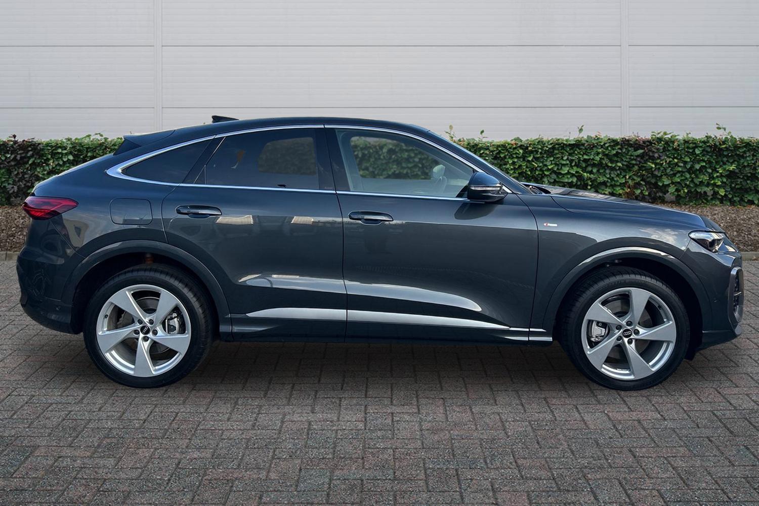 Used Audi Q5 2025 for sale - 77046384: Photo 5