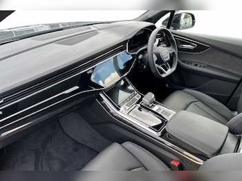 Used Audi Q7 2026 for sale - 79000875: Photo