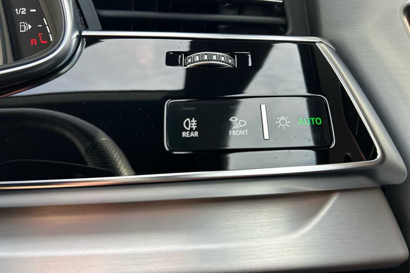 Used Audi Q8 2021 for sale - 76372383: Photo 17