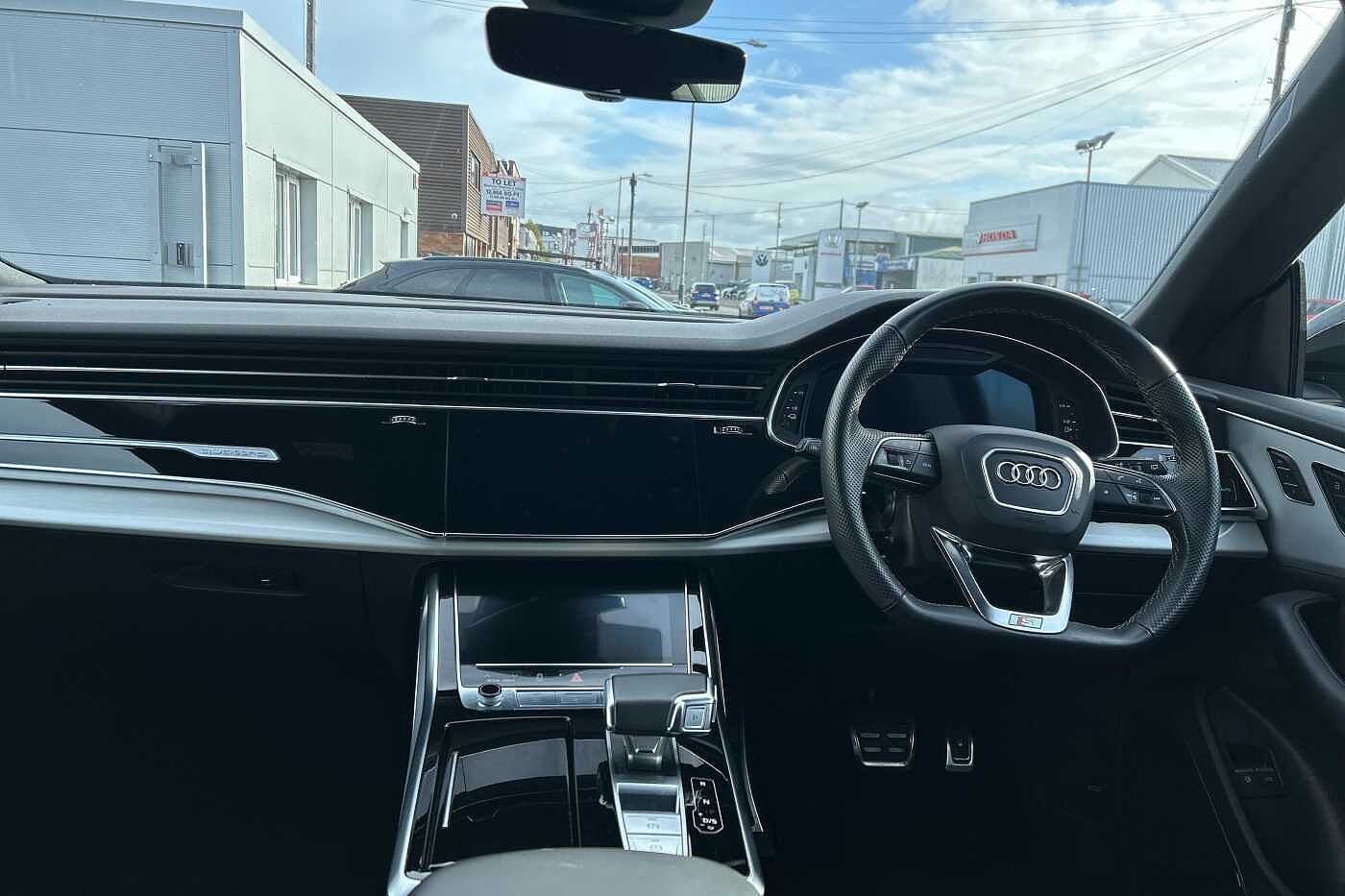 Used Audi Q8 2021 for sale - 76372383: Photo 9