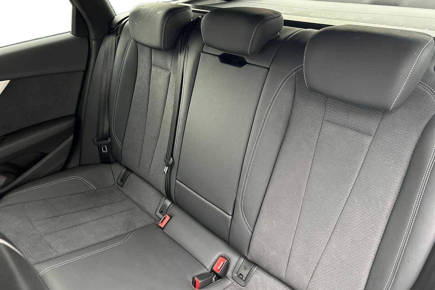 Used Audi A4 Avant 2024 for sale - 76609255: Photo 10