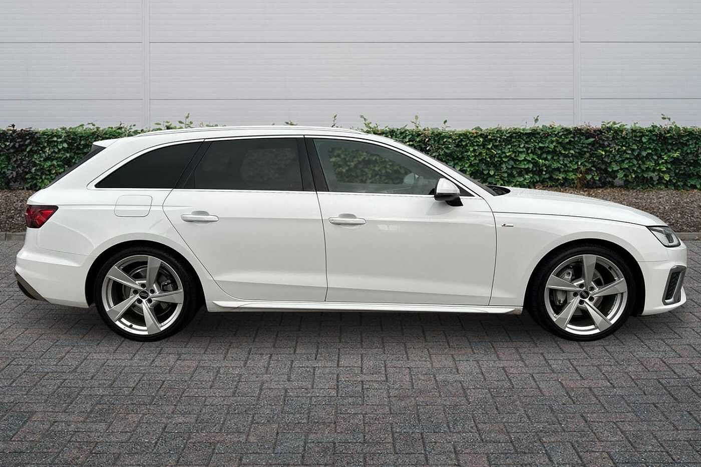 Used Audi A4 Avant 2024 for sale - 76609255: Photo 4