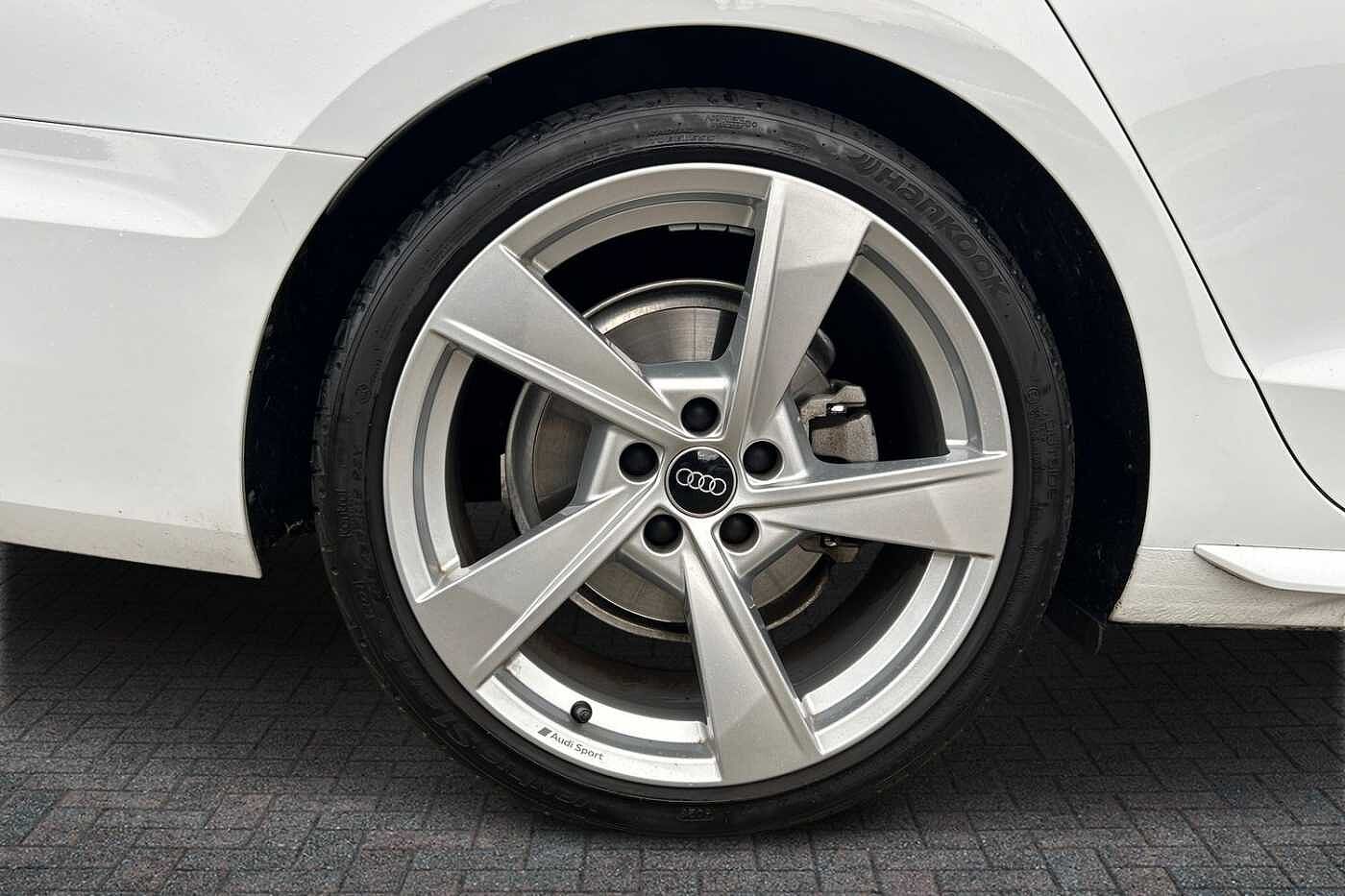 Used Audi A4 Avant 2024 for sale - 76609255: Photo 5