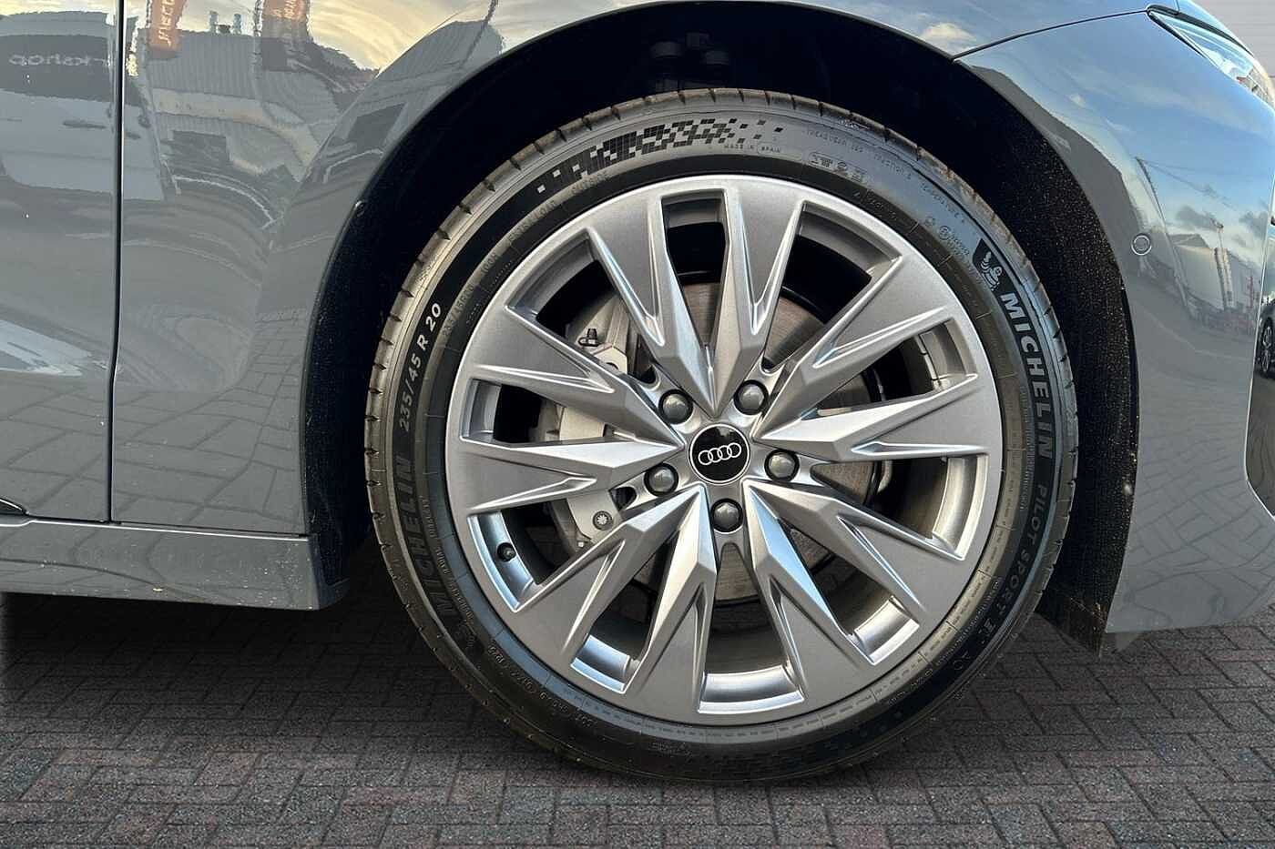 Used Audi A6 e-tron Avant 2025 for sale - 76586536: Photo 5