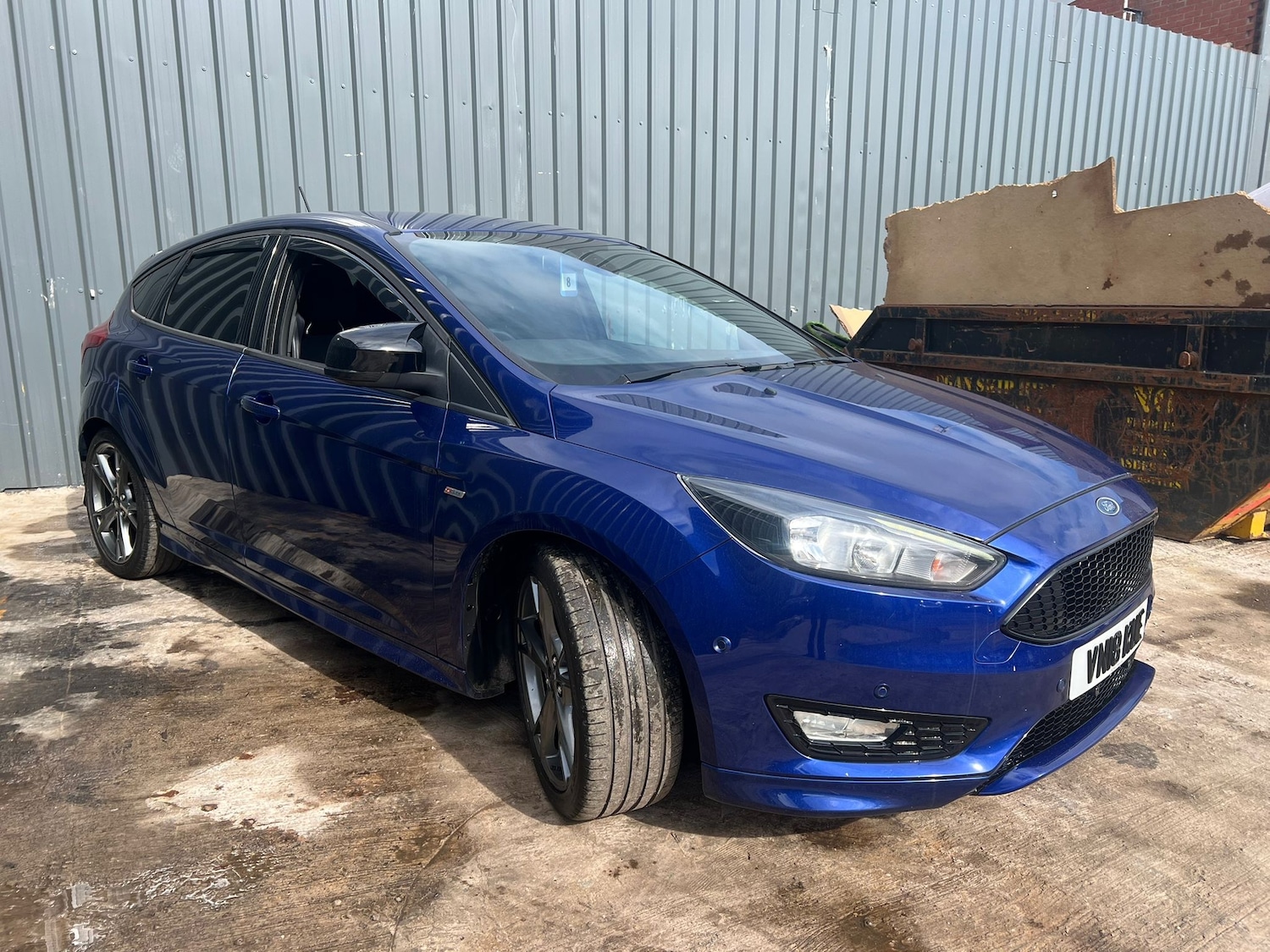 Used Ford Focus 2018 for sale - 77878711: Photo 2