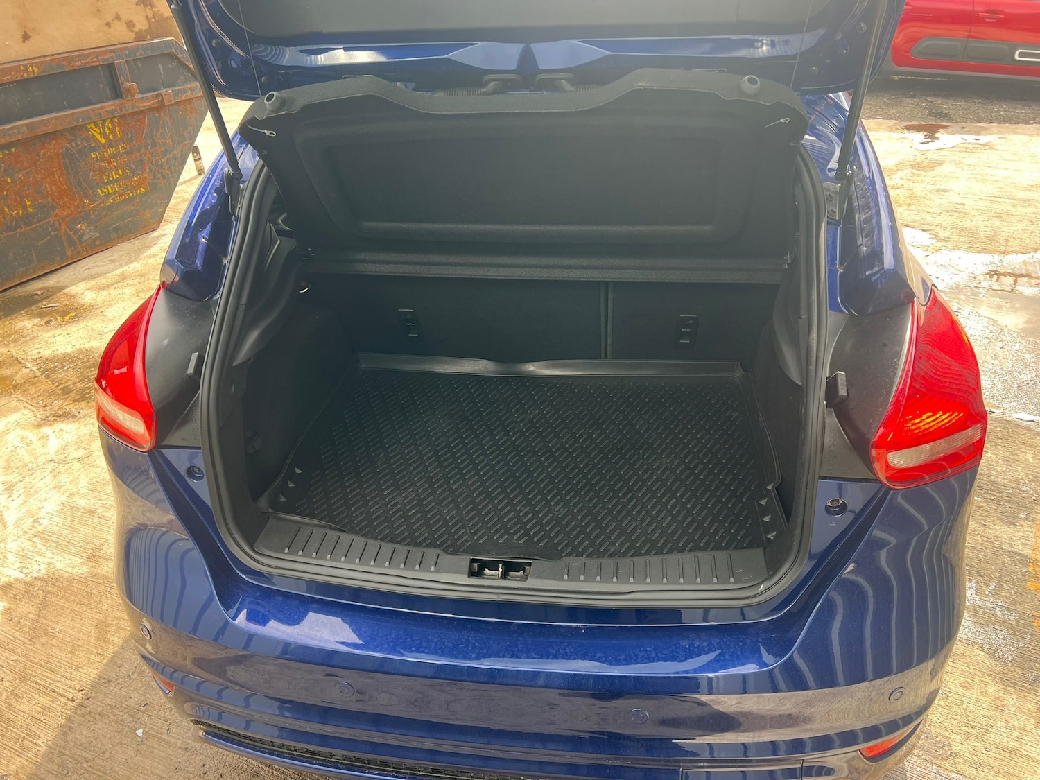 Used Ford Focus 2018 for sale - 77878711: Photo 9