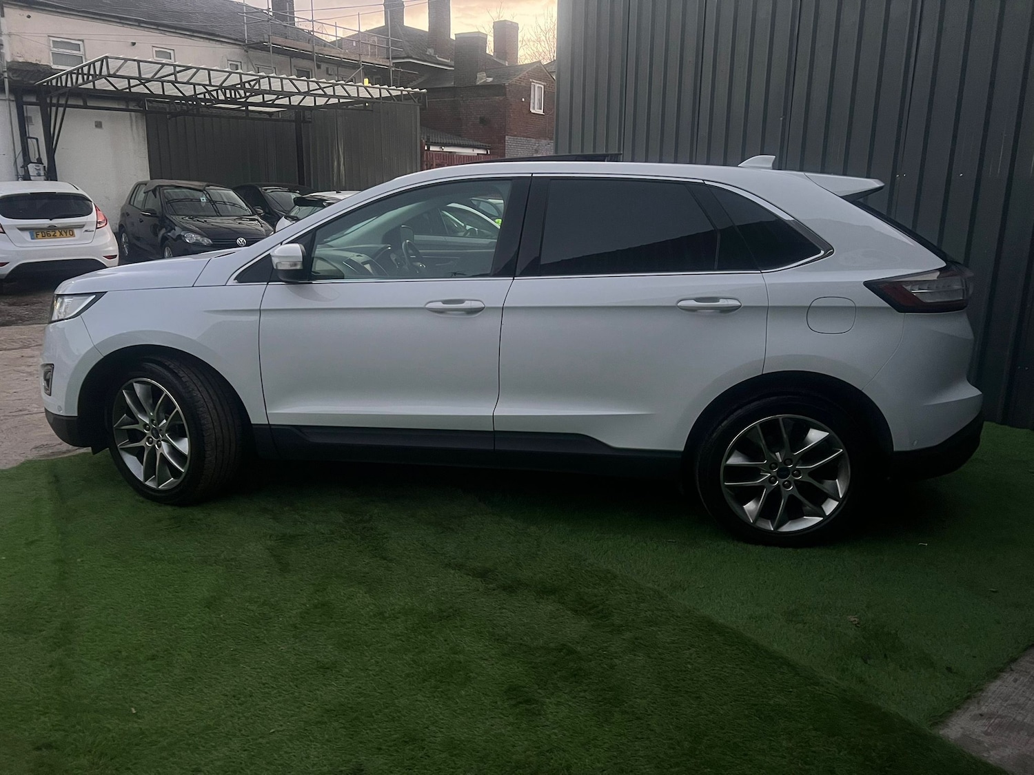 Used Ford Edge 2017 for sale - 78092347: Photo 4