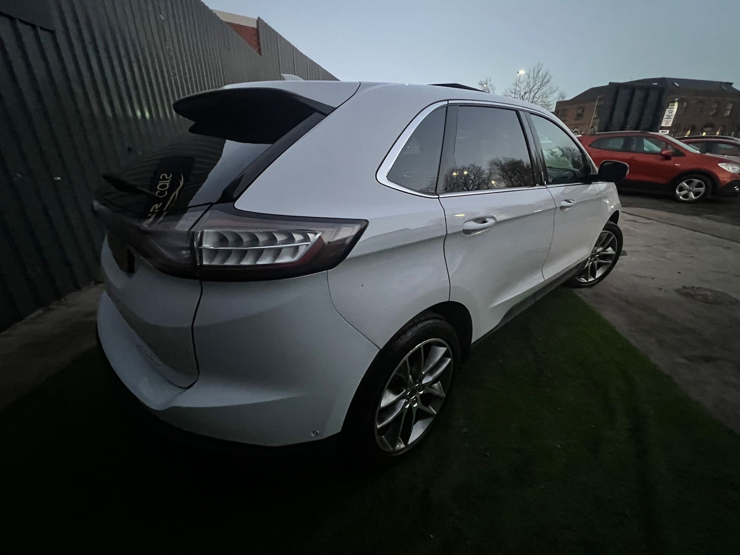 Used Ford Edge 2017 for sale - 78092347: Photo 5