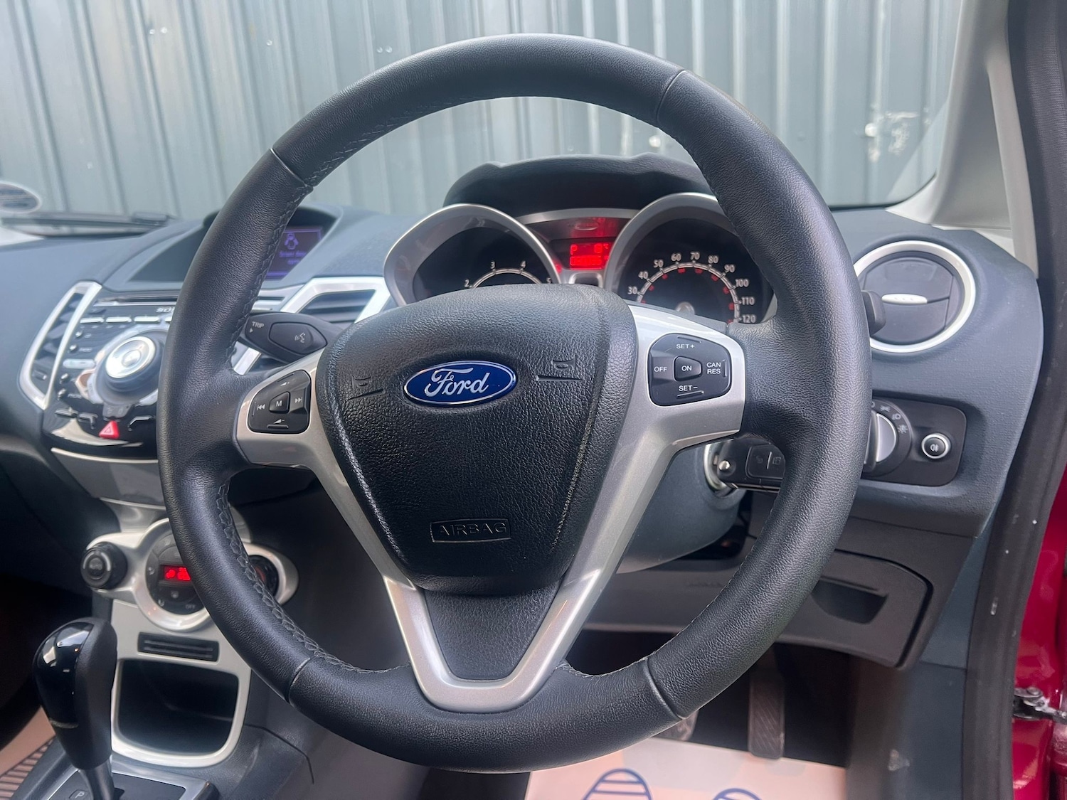 Used Ford Fiesta 2011 for sale - 78134839: Photo 15