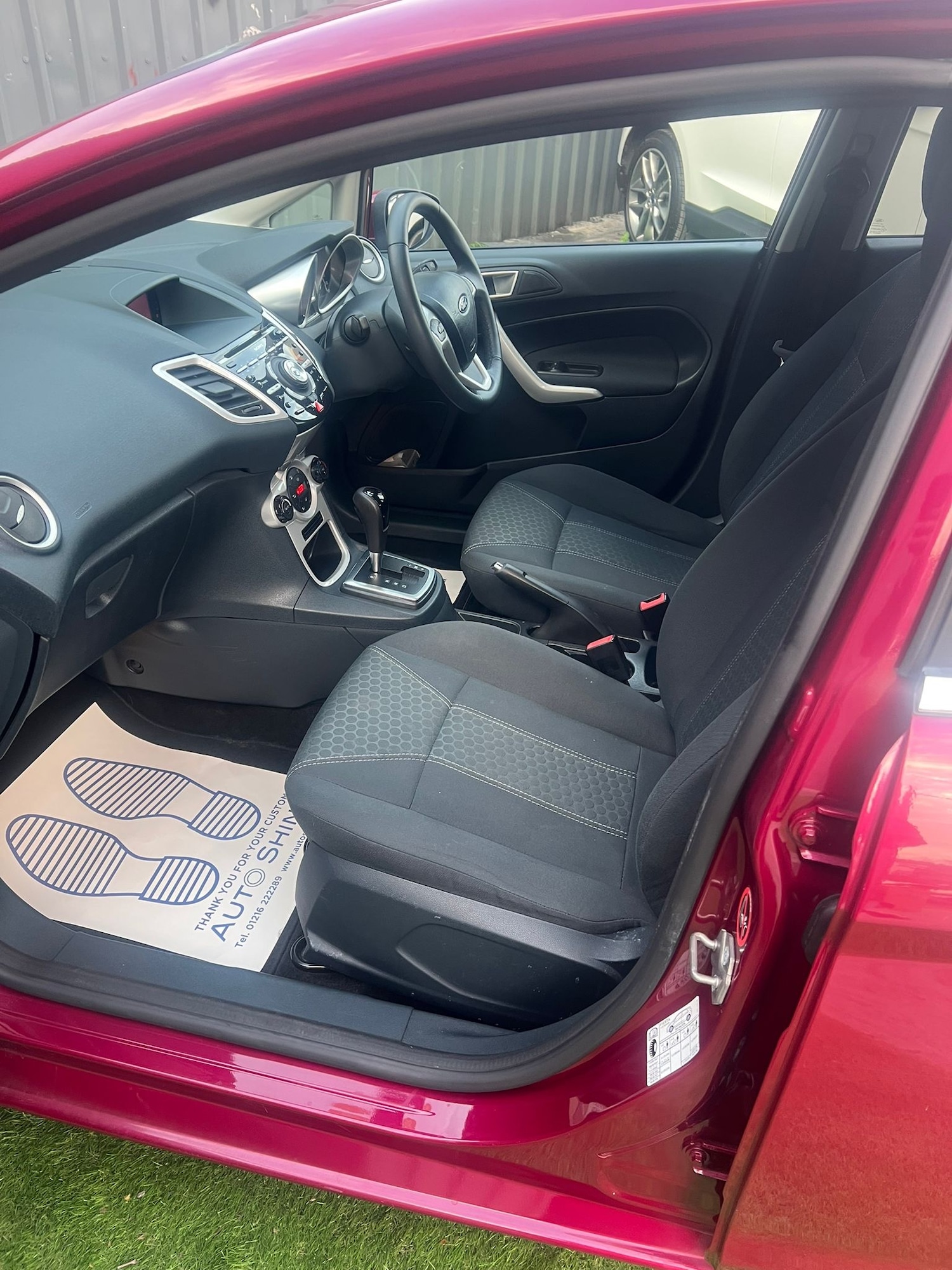 Used Ford Fiesta 2011 for sale - 78134839: Photo 20