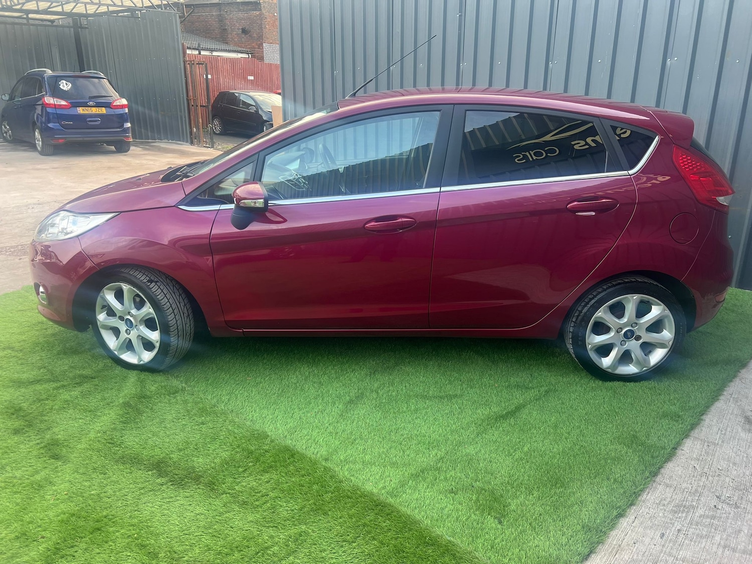 Used Ford Fiesta 2011 for sale - 78134839: Photo 5