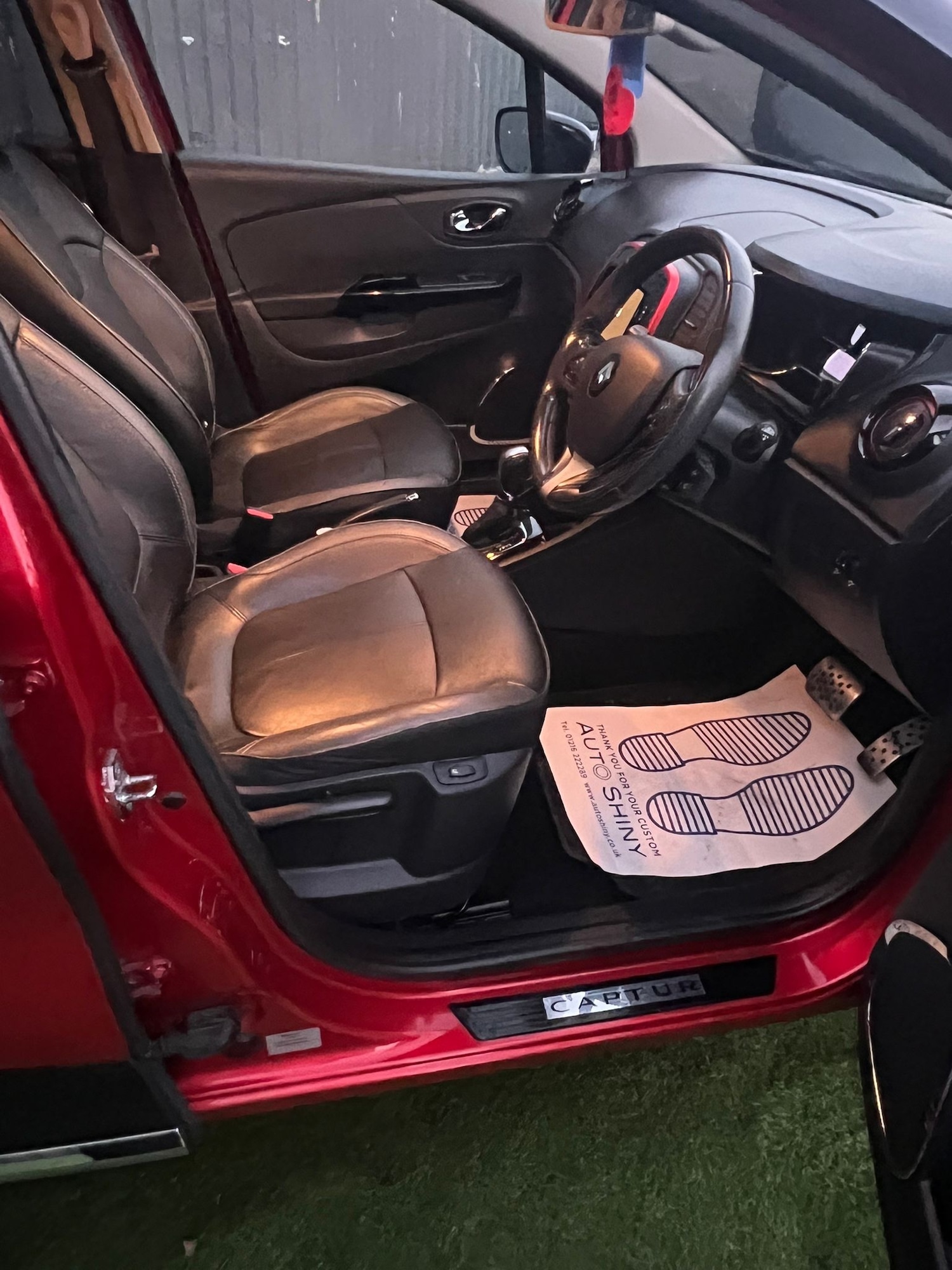 Used Renault Captur for sale - 78092356: Photo 10