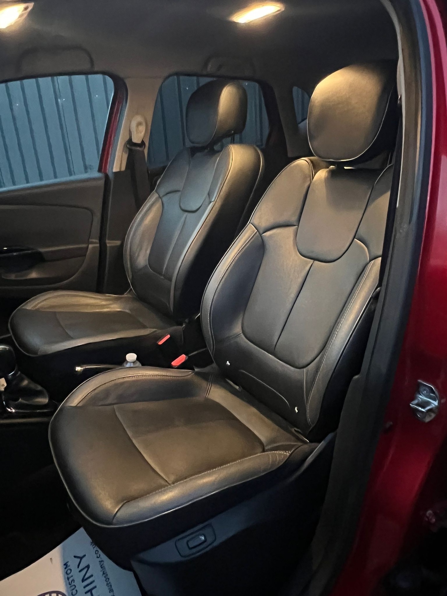 Used Renault Captur for sale - 78092356: Photo 20