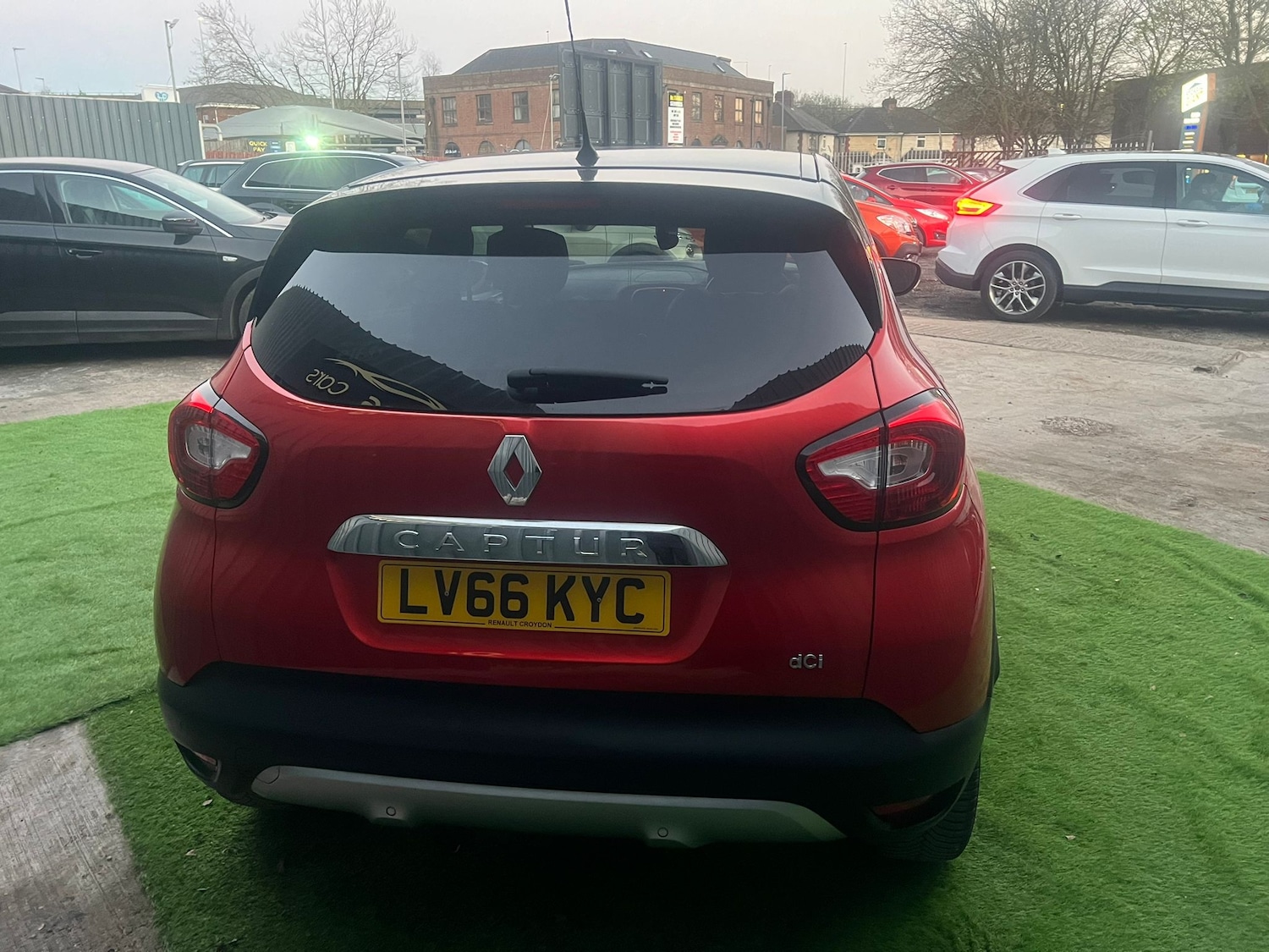 Used Renault Captur for sale - 78092356: Photo 7