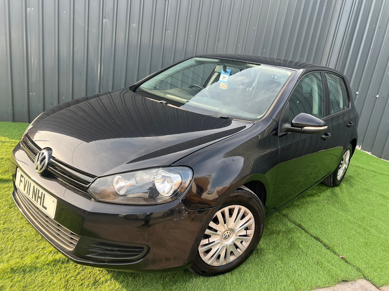 Used Volkswagen Golf 2011 for sale - 77976130: Photo 1