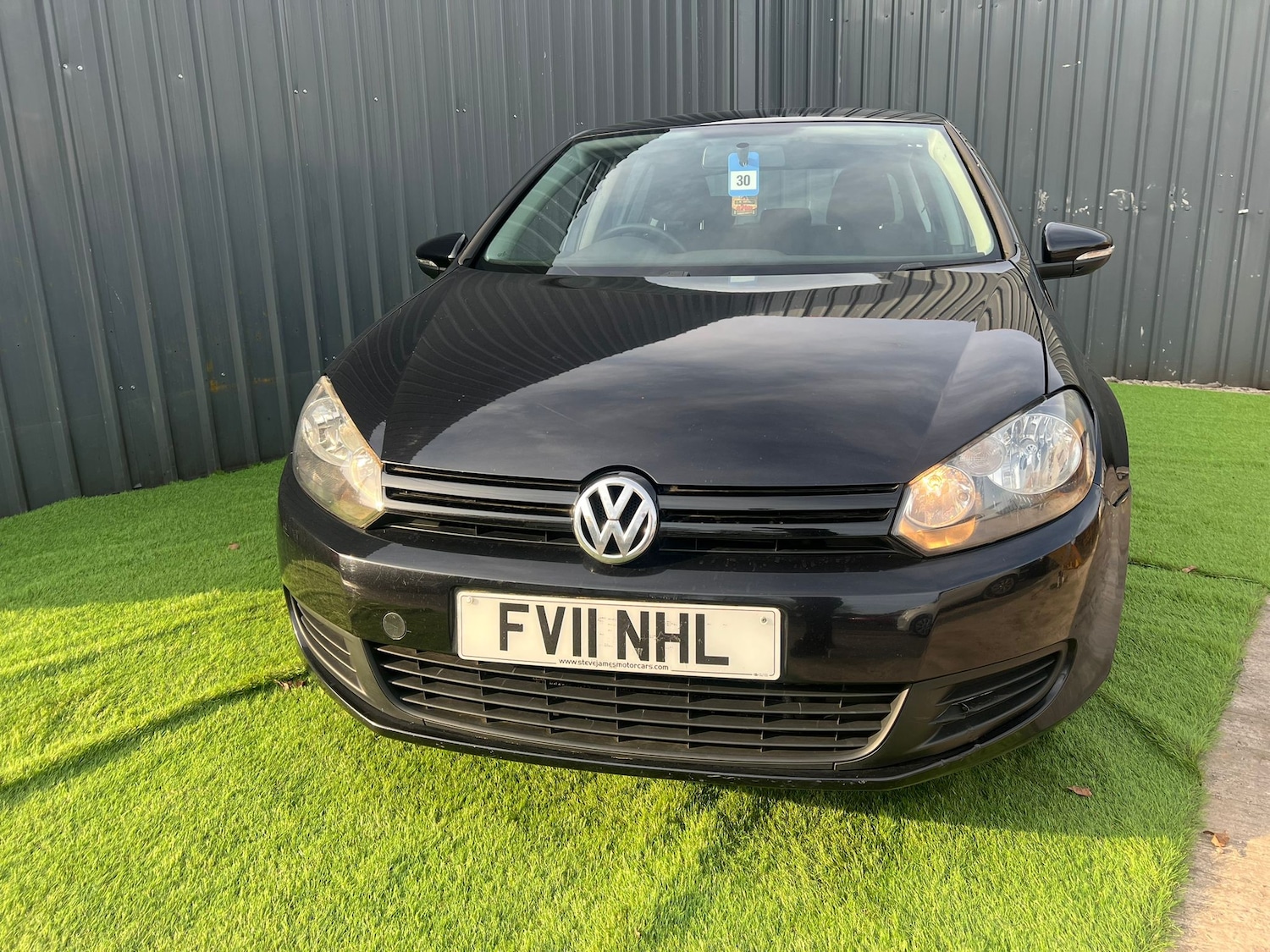 Used Volkswagen Golf 2011 for sale - 77976130: Photo 2