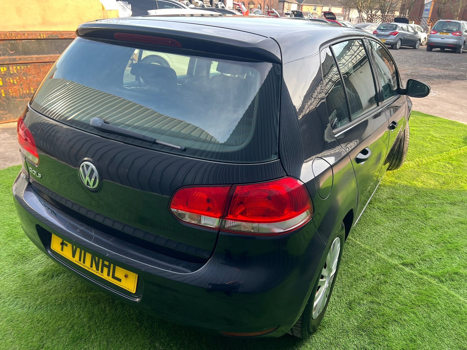Used Volkswagen Golf 2011 for sale - 77976130: Photo 5