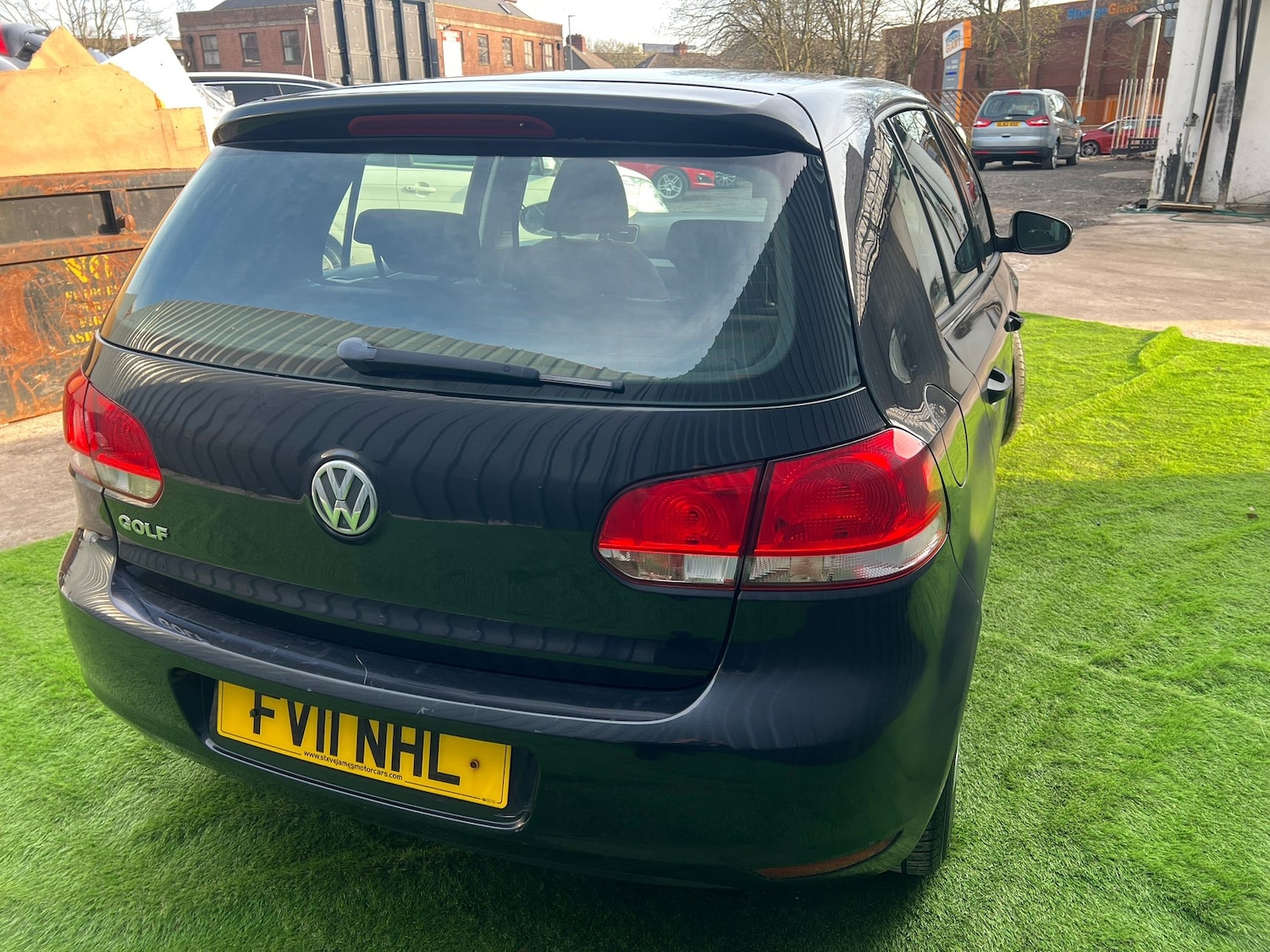 Used Volkswagen Golf 2011 for sale - 77976130: Photo 6