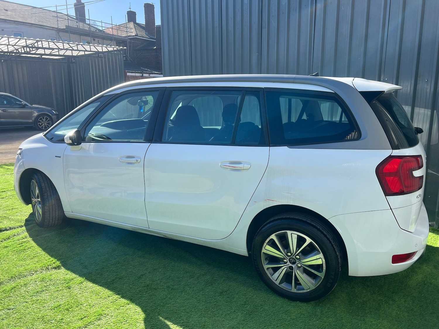 Used Citroen Grand C4 Picasso 2015 for sale - 77919141: Photo 5