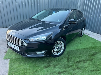 Used Ford Focus 2017 for sale - 78197249: Photo