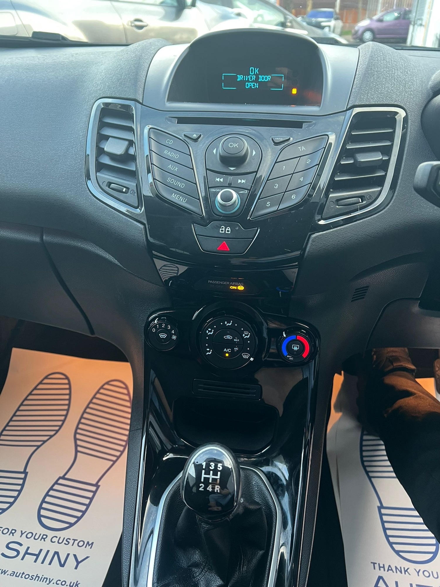 Used Ford Fiesta for sale - 78163001: Photo 10